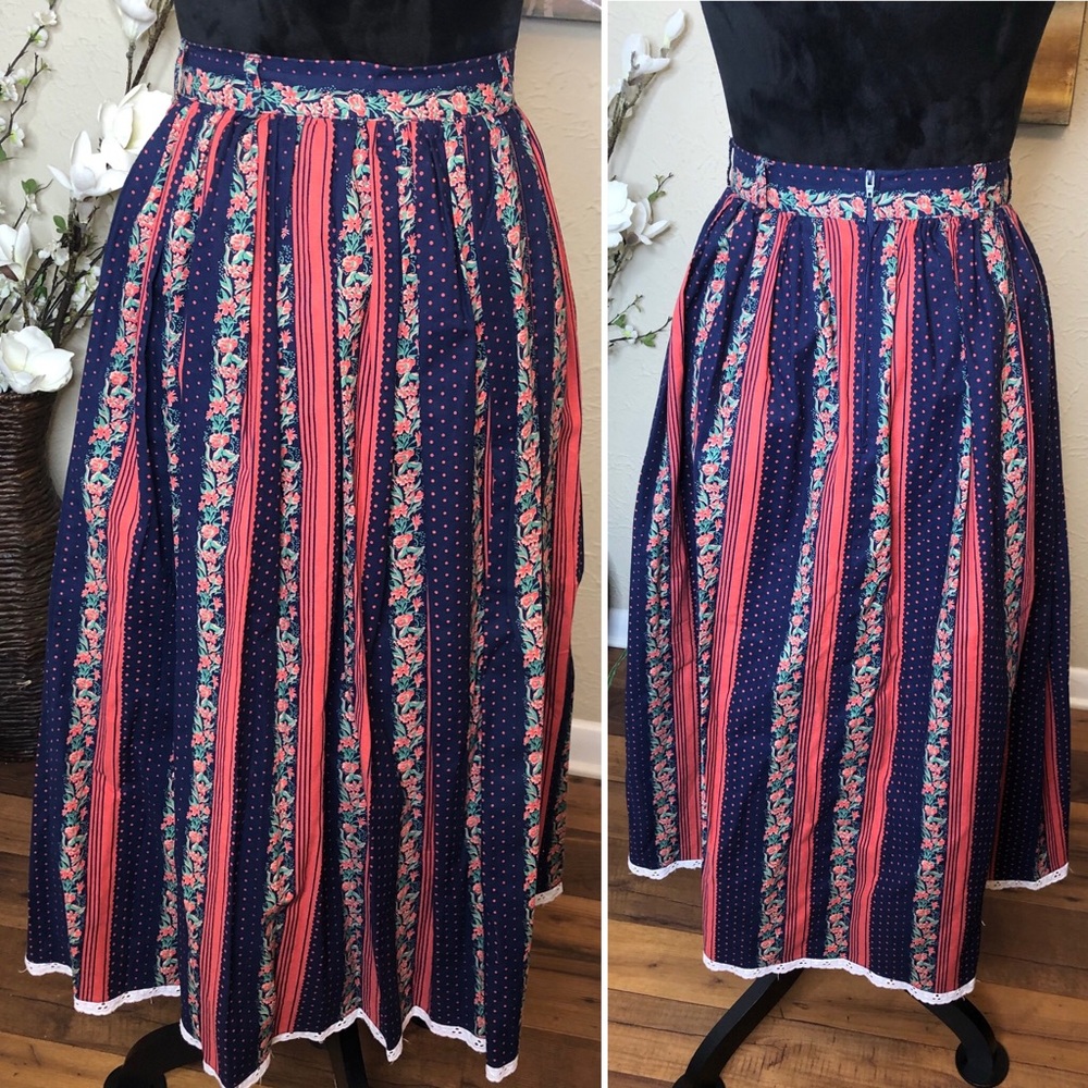 Vintage Original Alpen Trachten Boho Skirt 36